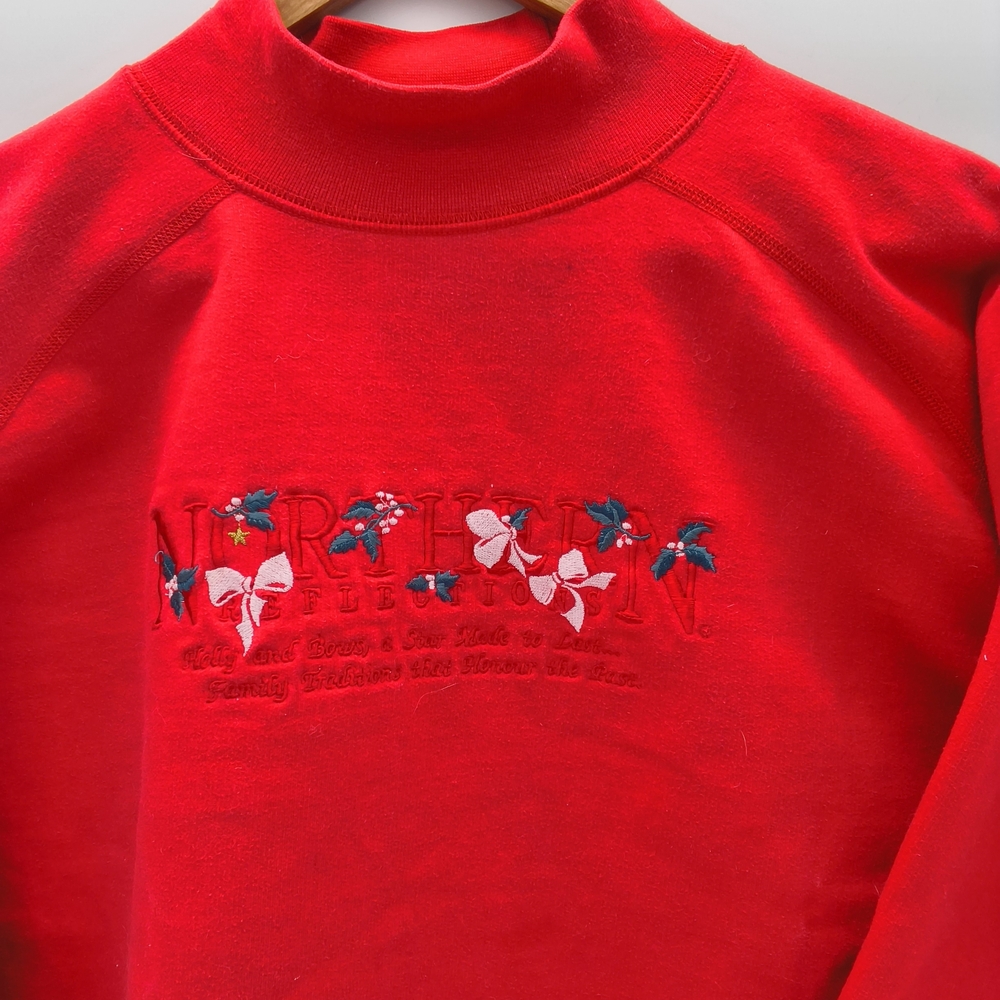 Vintage 90's Northern Reflections Holiday Embroidered Sweatshirt - Picture 2 of 4